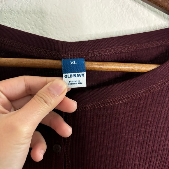 Old Navy Maroon Long Sleeve - Picture 3 of 4